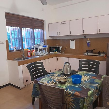 Hotel Mealanie'S House à Unawatuna Extérieur photo