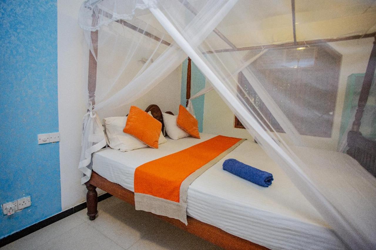 Hotel Mealanie'S House à Unawatuna Extérieur photo